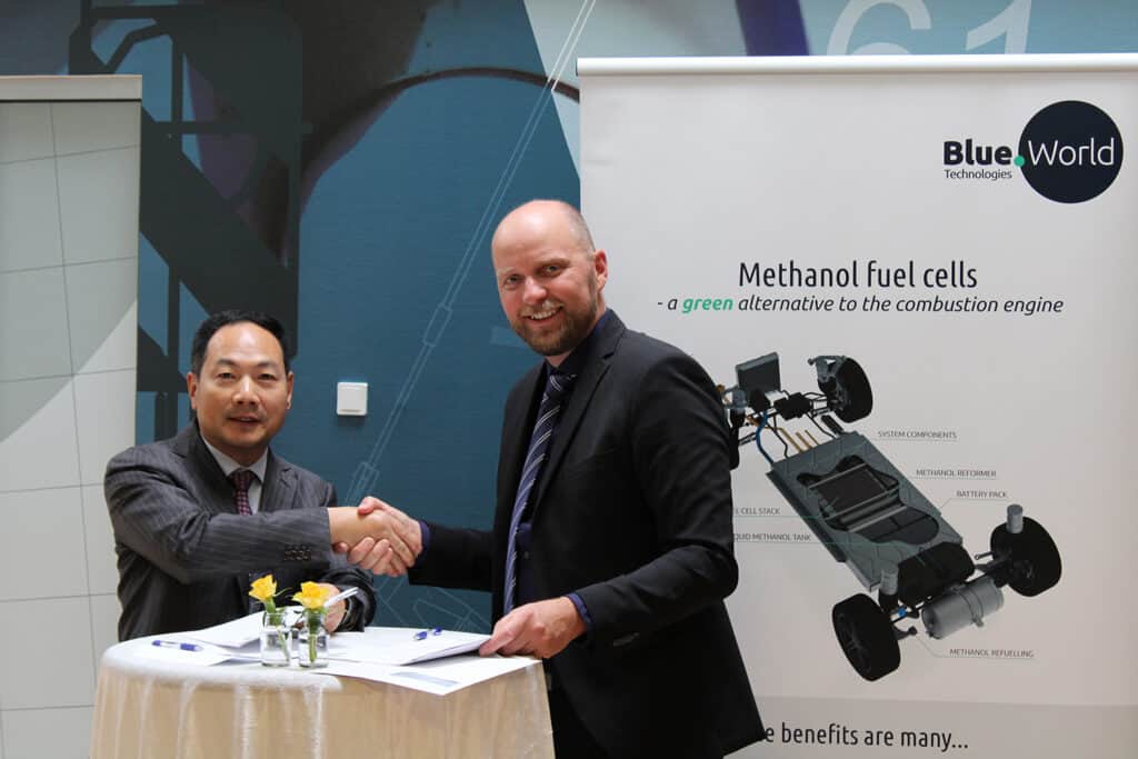 Blue World and Wuxi Lead sign partnership agreement